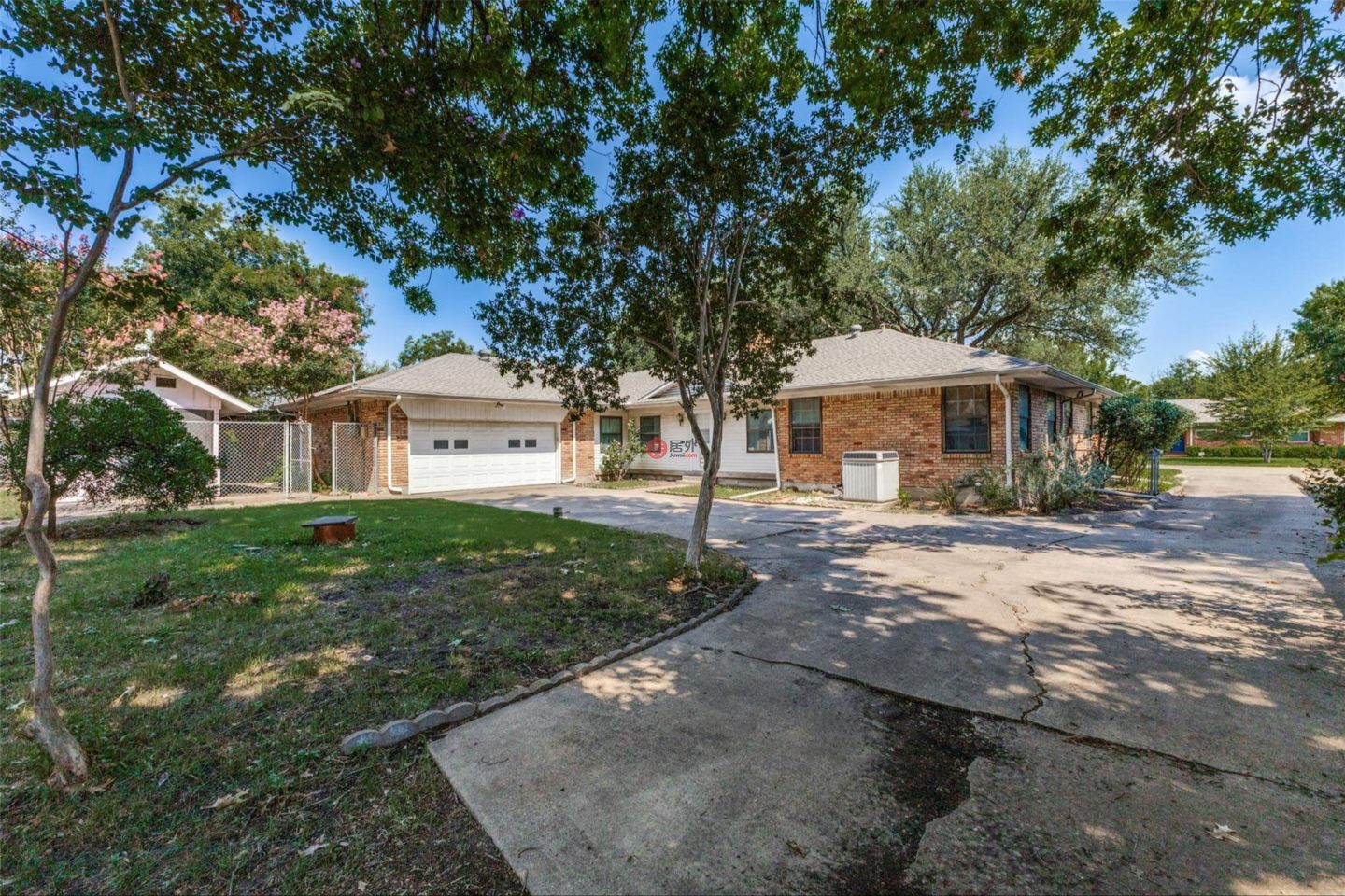 美国德克萨斯州普莱诺的独栋别墅,14th Pl,编号78496365