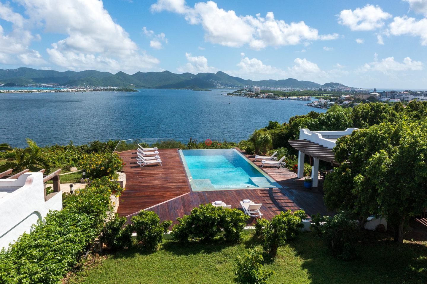 圣马丁岛的独栋别墅，编号70456838