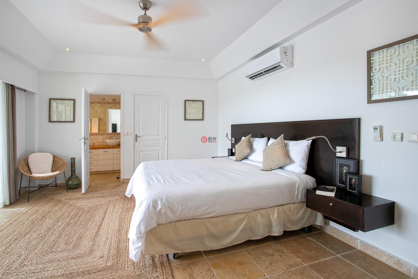 圣马丁岛的独栋别墅，Terres Basses，编号76417947