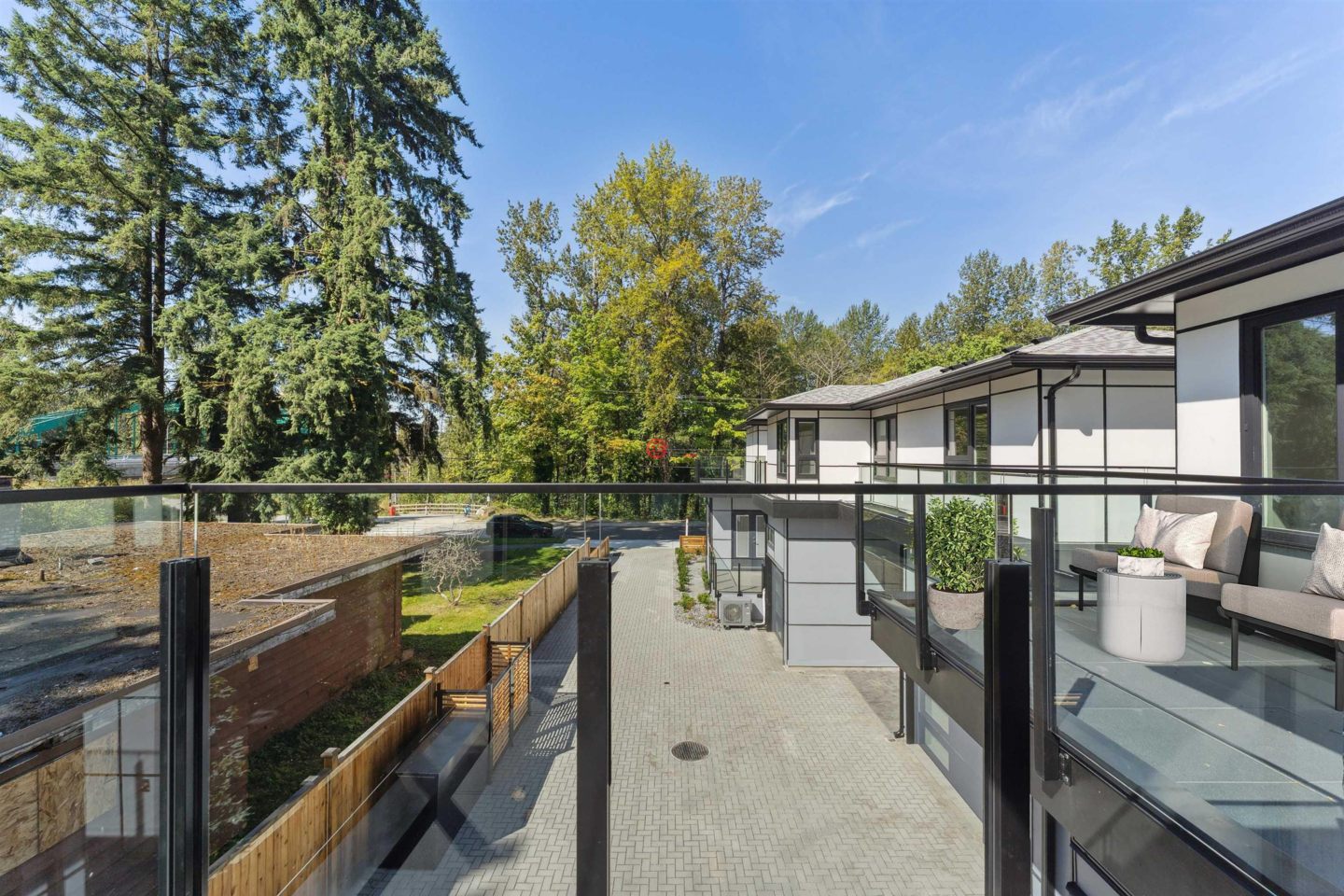 加拿大不列颠哥伦比亚省North Vancouver的公寓,842 St. Denis,编号78525409