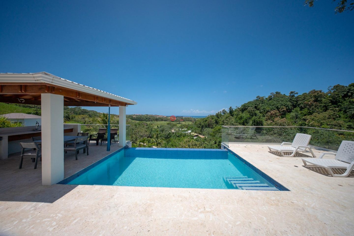 洪都拉斯海湾群岛Roatán的独栋别墅，Breathtaking Ocean View Home with Pool & Garage Coral Views Village，编号77617667