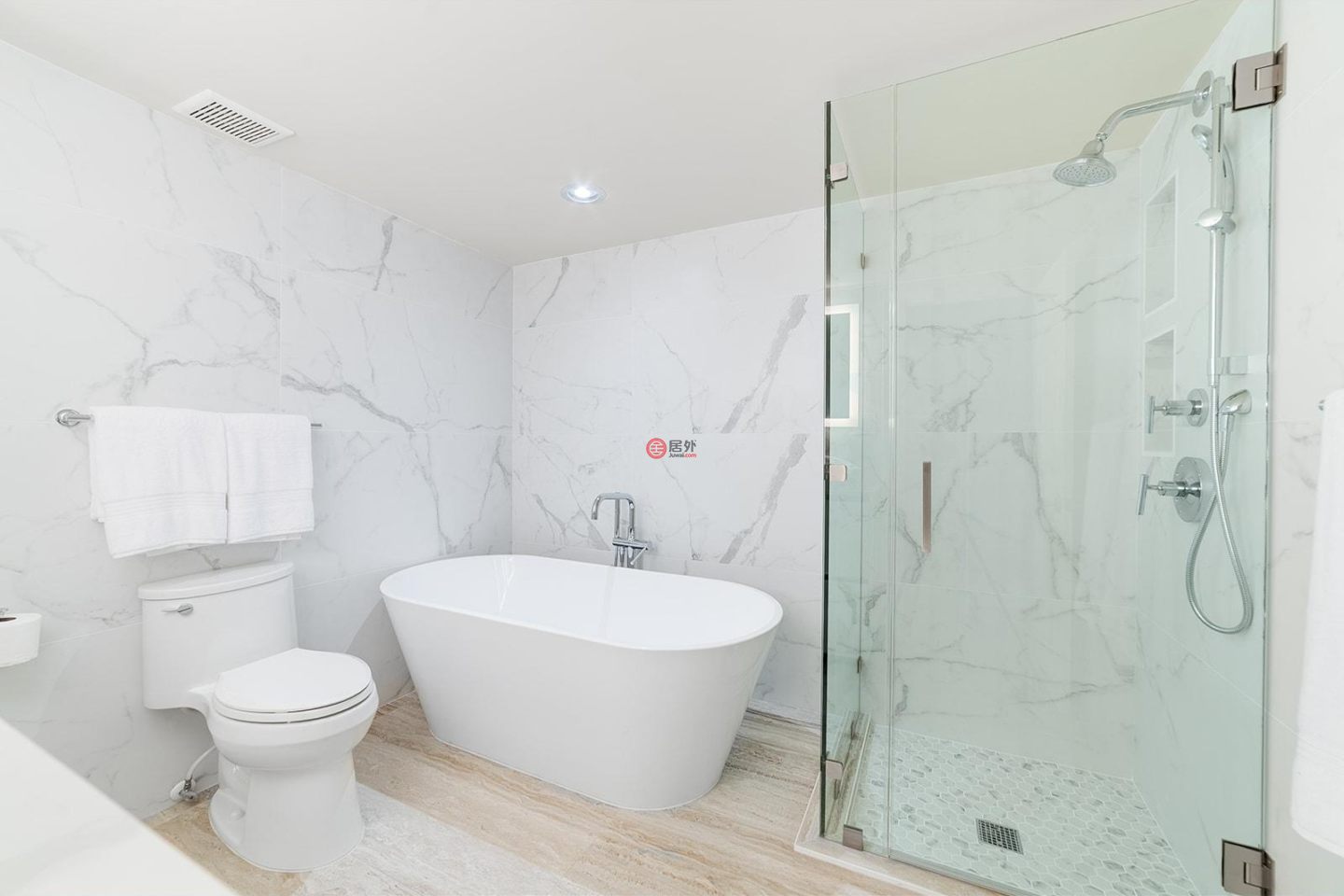 开曼群岛的公寓，63H3，编号78514553