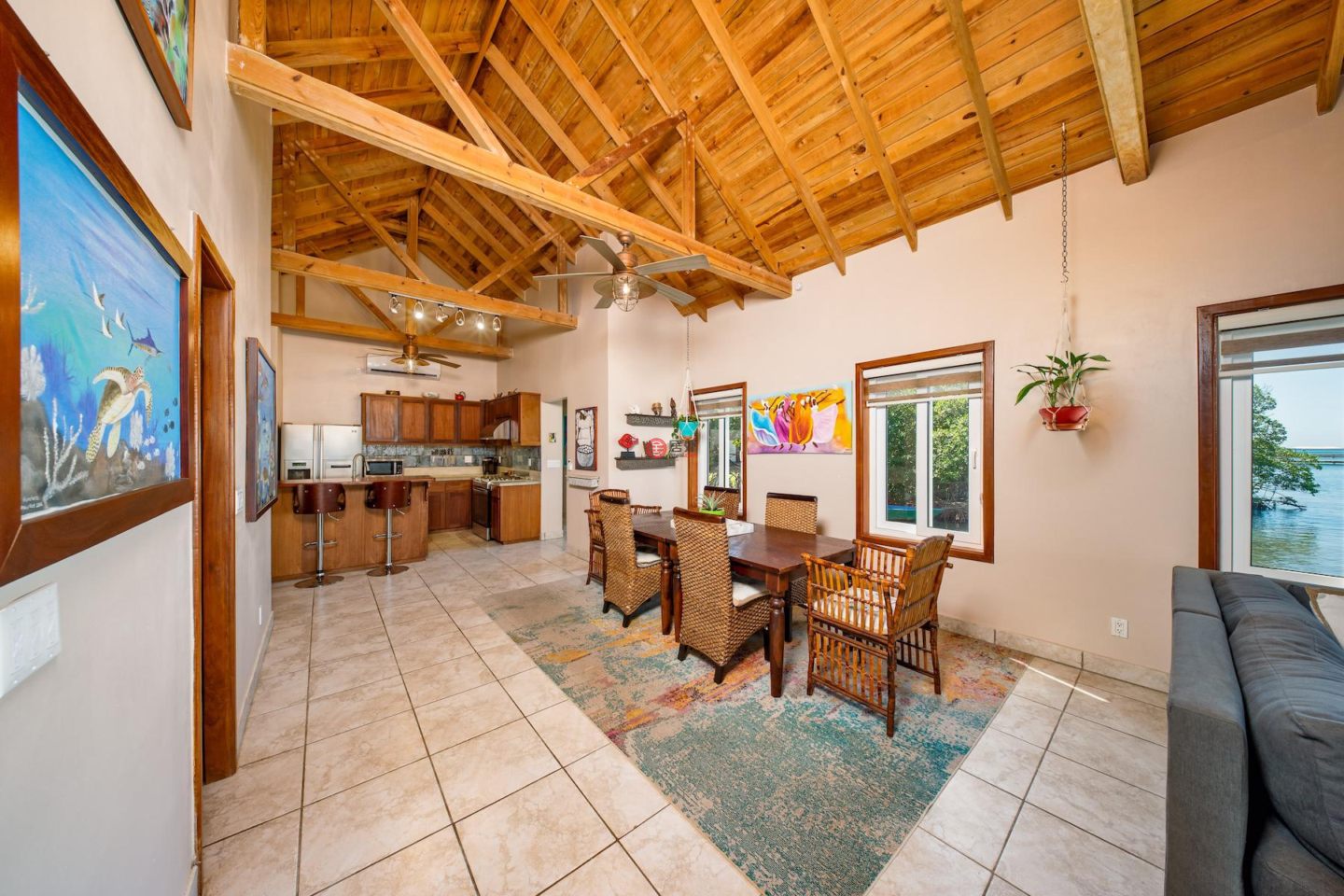 洪都拉斯海湾群岛Roatán的独栋别墅，Unique Over-The-Water Home Anthony's Key Road，编号76655198