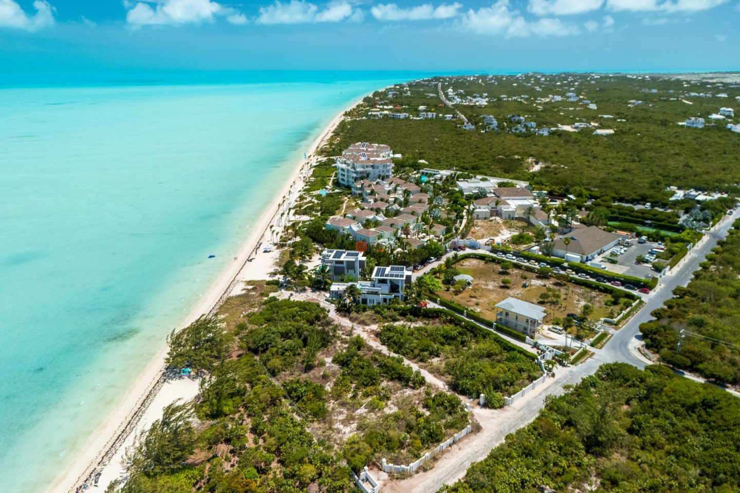 特克斯與凱科斯群島的住宅用地，Beach Front Land Long Bay Hills，编号78100327