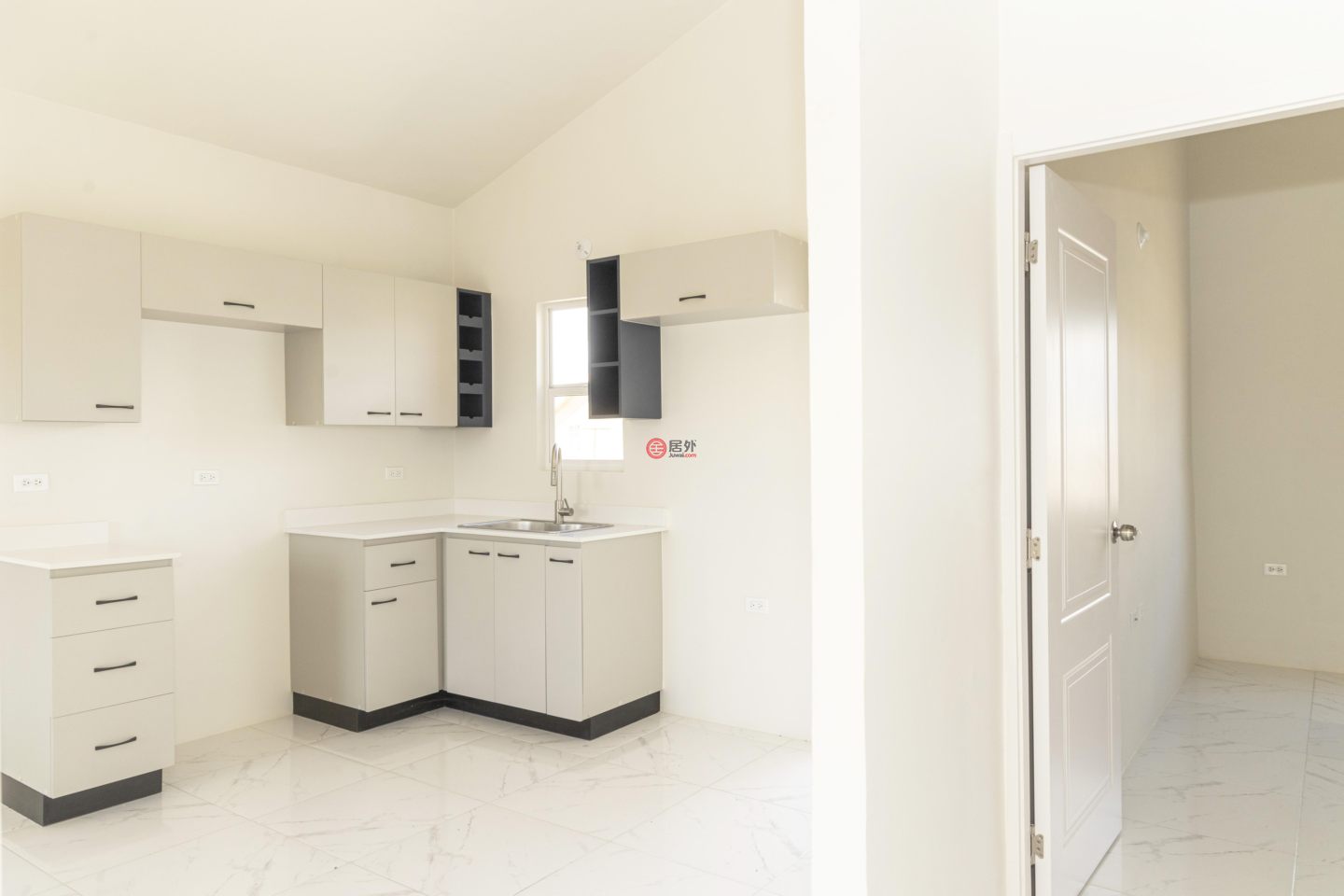 牙买加MiddlesexSt Catherine的独栋别墅，706 Phoenix Park Village 2，编号77811578