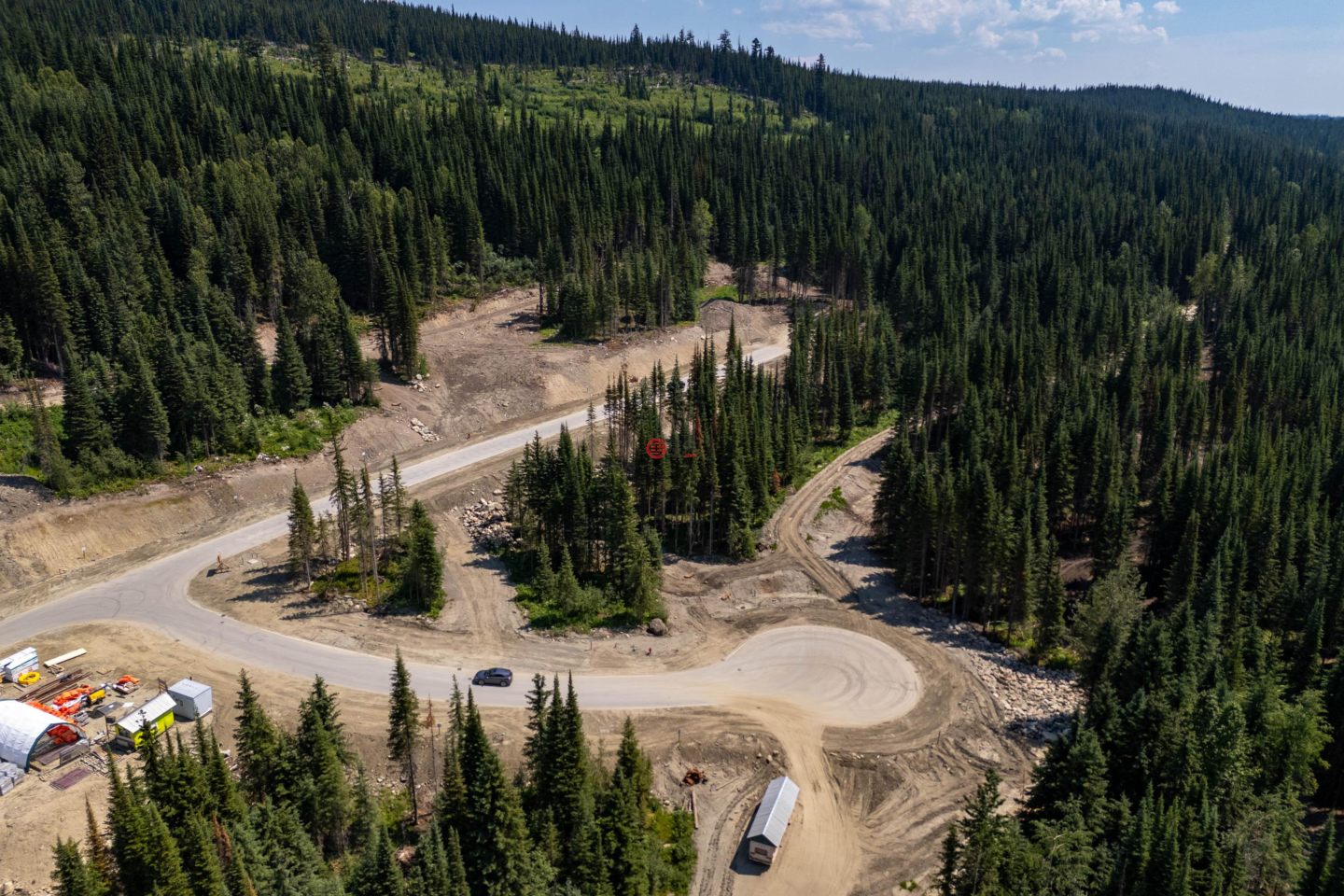 加拿大不列颠哥伦比亚省Sun Peaks的公寓,LOT 5 MCGILLIVRAY LAKE,编号75523180