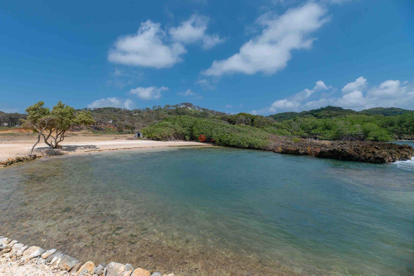 洪都拉斯海湾群岛Roatán的住宅用地，Lot 108 Luna Azul Caribe Point，编号78017322