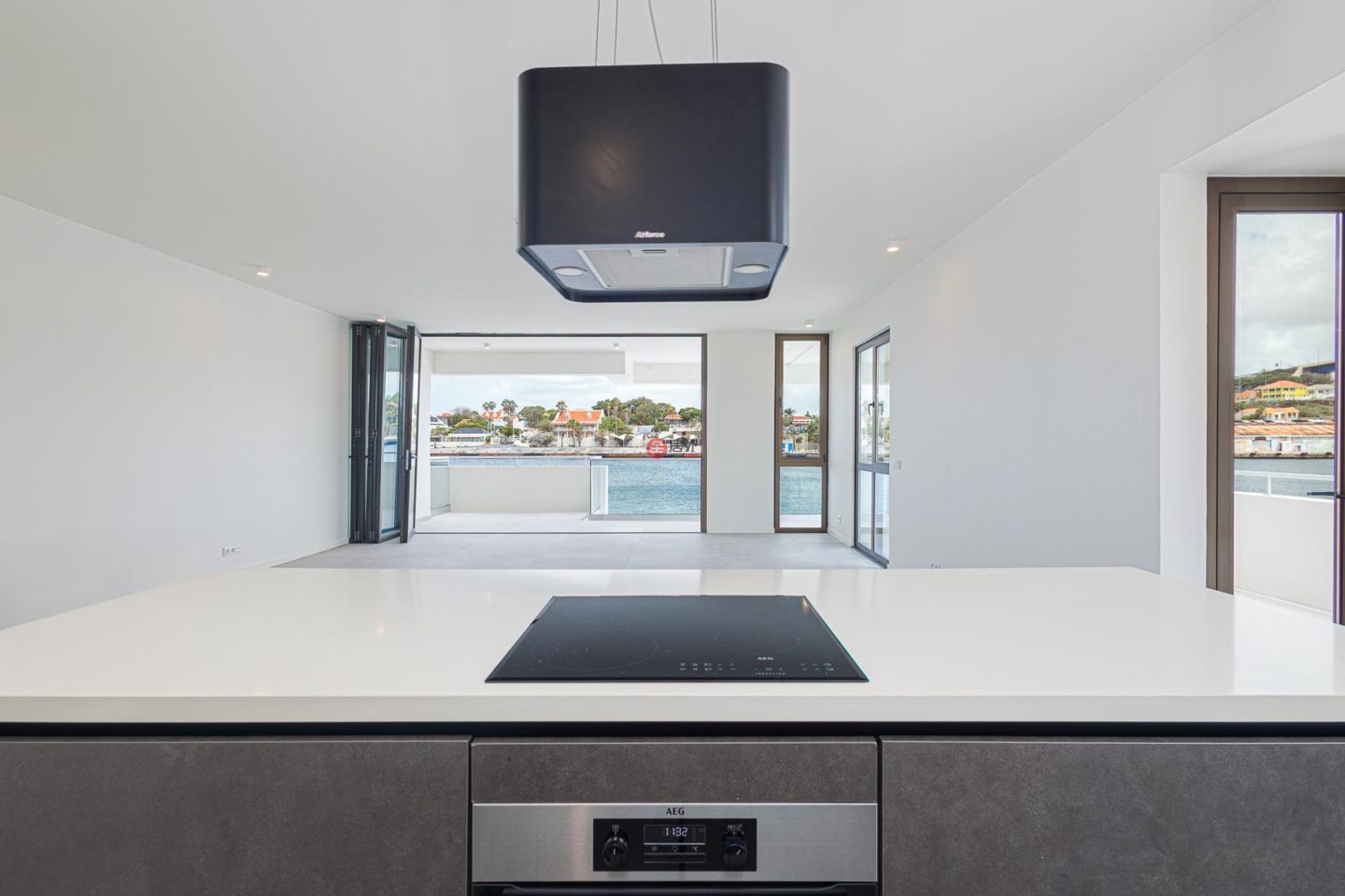 库拉索的公寓，The Wharf North Tower Condominium 5，编号77791888