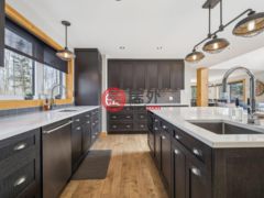 加拿大魁北克Amherst的独栋别墅，121 Ch. du Pavillon-Kanata，编号77161753