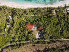 巴哈马的住宅用地，Lot 7 Poponi Beach Banks Road，编号78330009