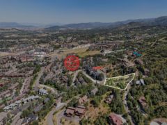 美国科罗拉多州斯廷博特斯普林斯的住宅用地，2725 Ski Trail Lane，编号78498200