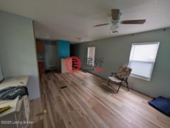 美国印地安那州Scottsburg的独栋别墅，None 765 E Marshfield Rd，编号78347813