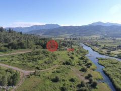 美国怀俄明州Alpine的公寓，LOT 9 Kibbie，编号77311259