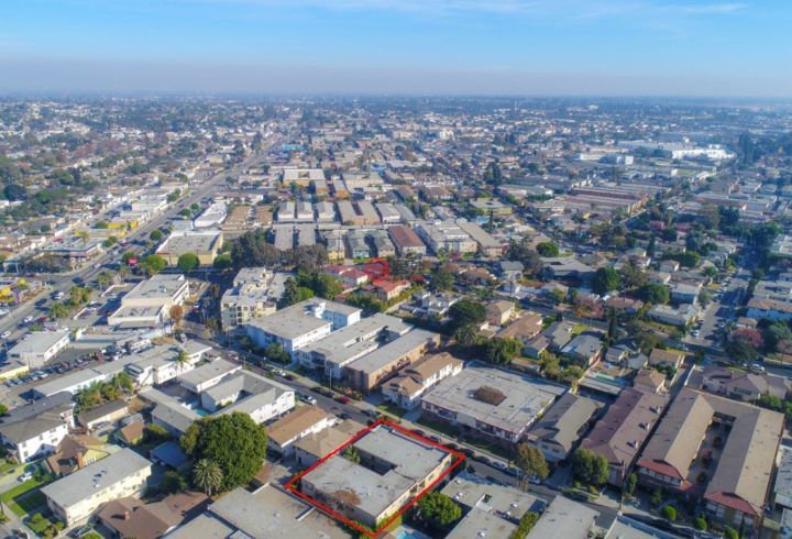 美国加州英格尔伍德5卧4卫的房产